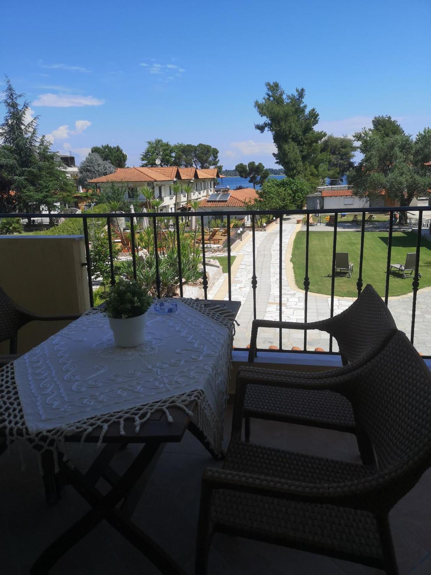 Makis Nest Apart-Hotel Vourvourou Zewnętrze zdjęcie