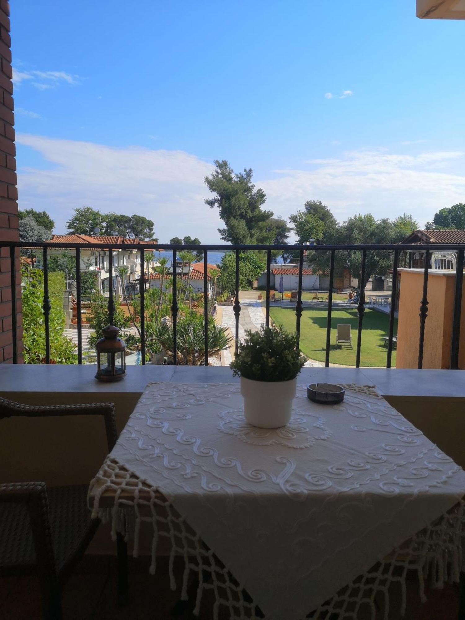 Makis Nest Apart-Hotel Vourvourou Zewnętrze zdjęcie